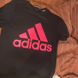 Adidas T-shirt